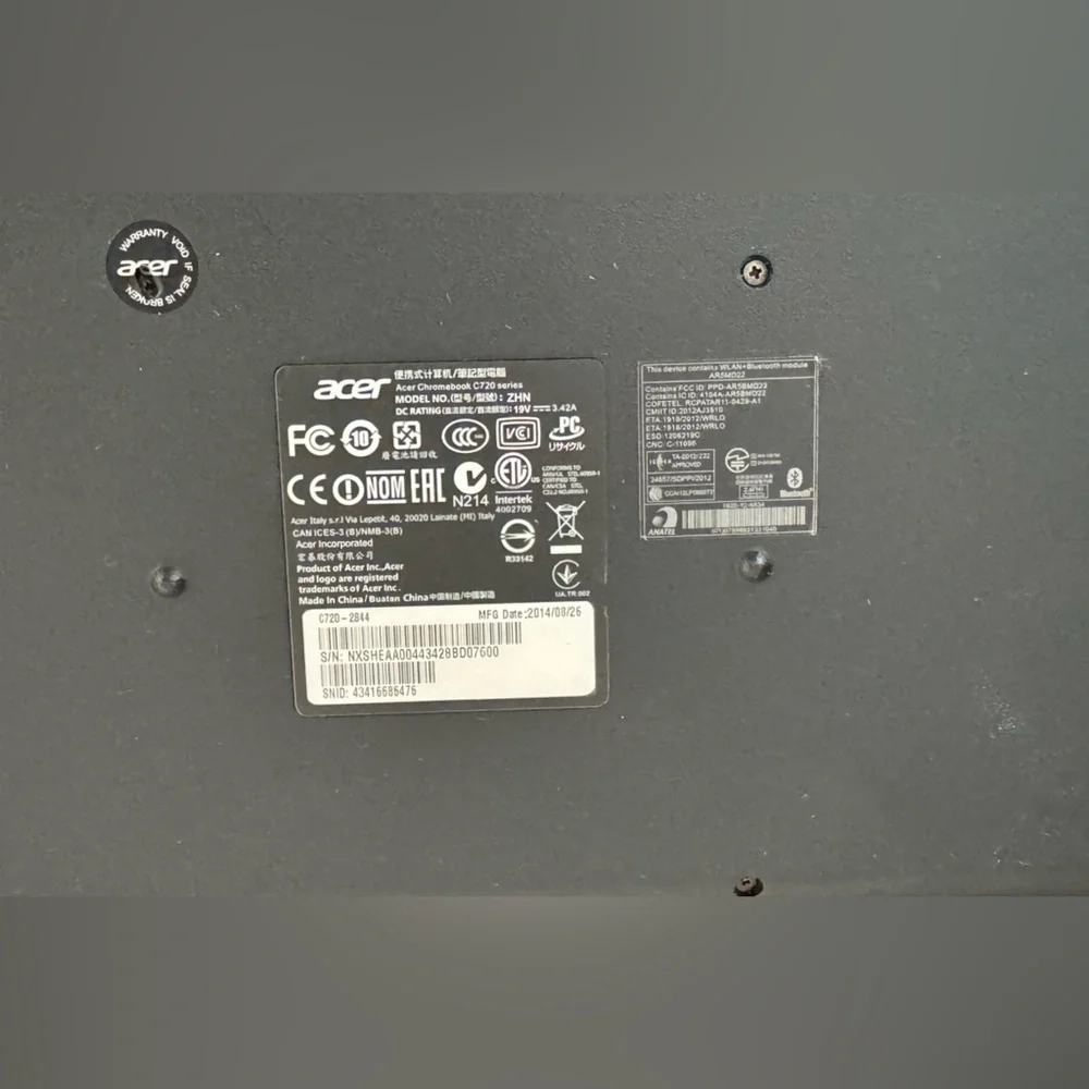 Acer Chromebook C720 [With Charger]